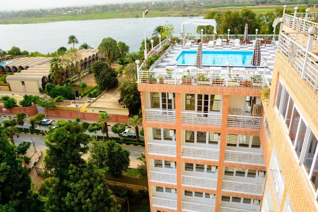 New Pola Hotel Luxor Buitenkant foto