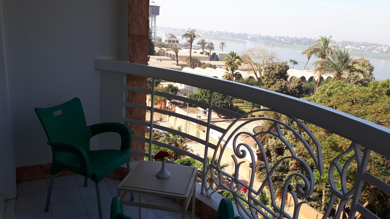New Pola Hotel Luxor Buitenkant foto